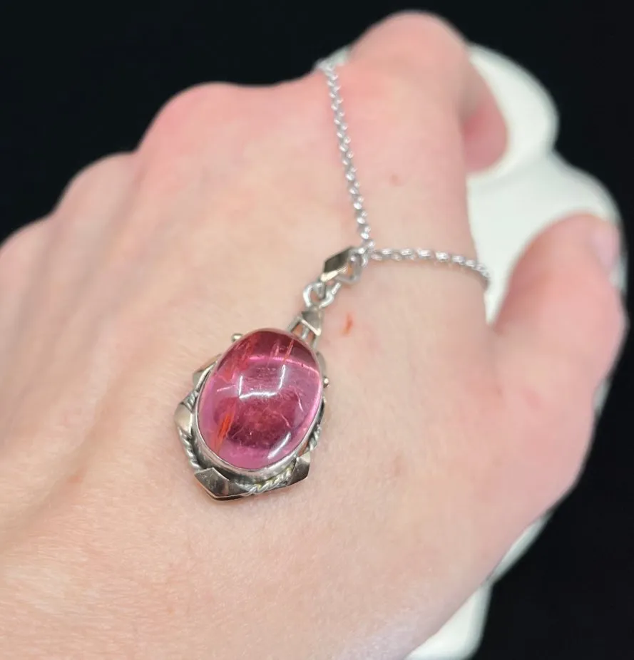 1920s Oval Cabochon Cut Pink Tourmaline Pendant