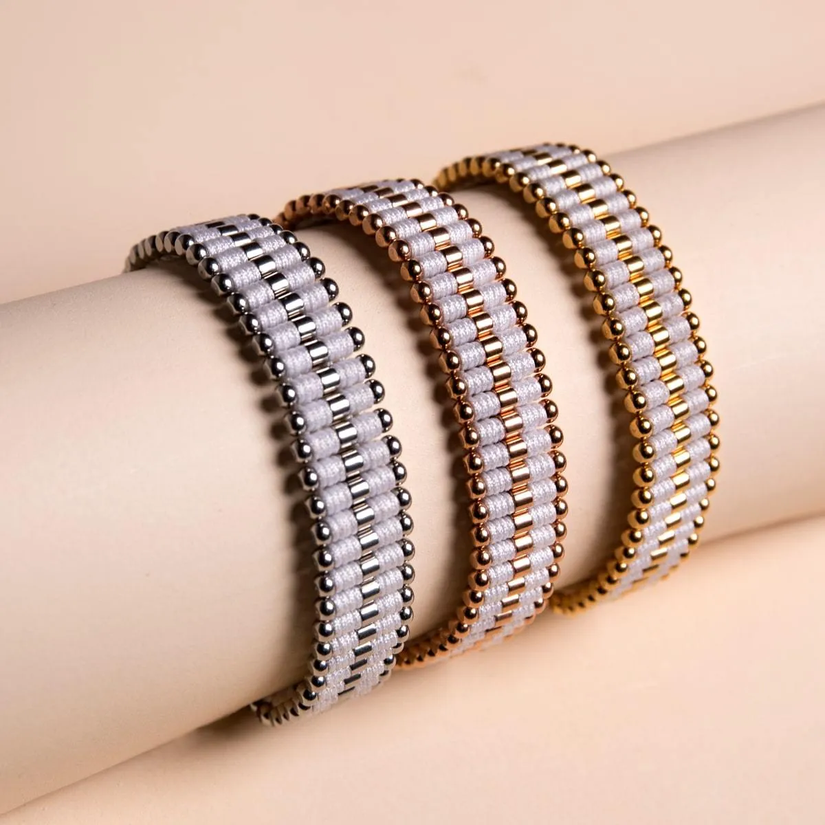 Amici | Silver | White | Macrame Bracelet