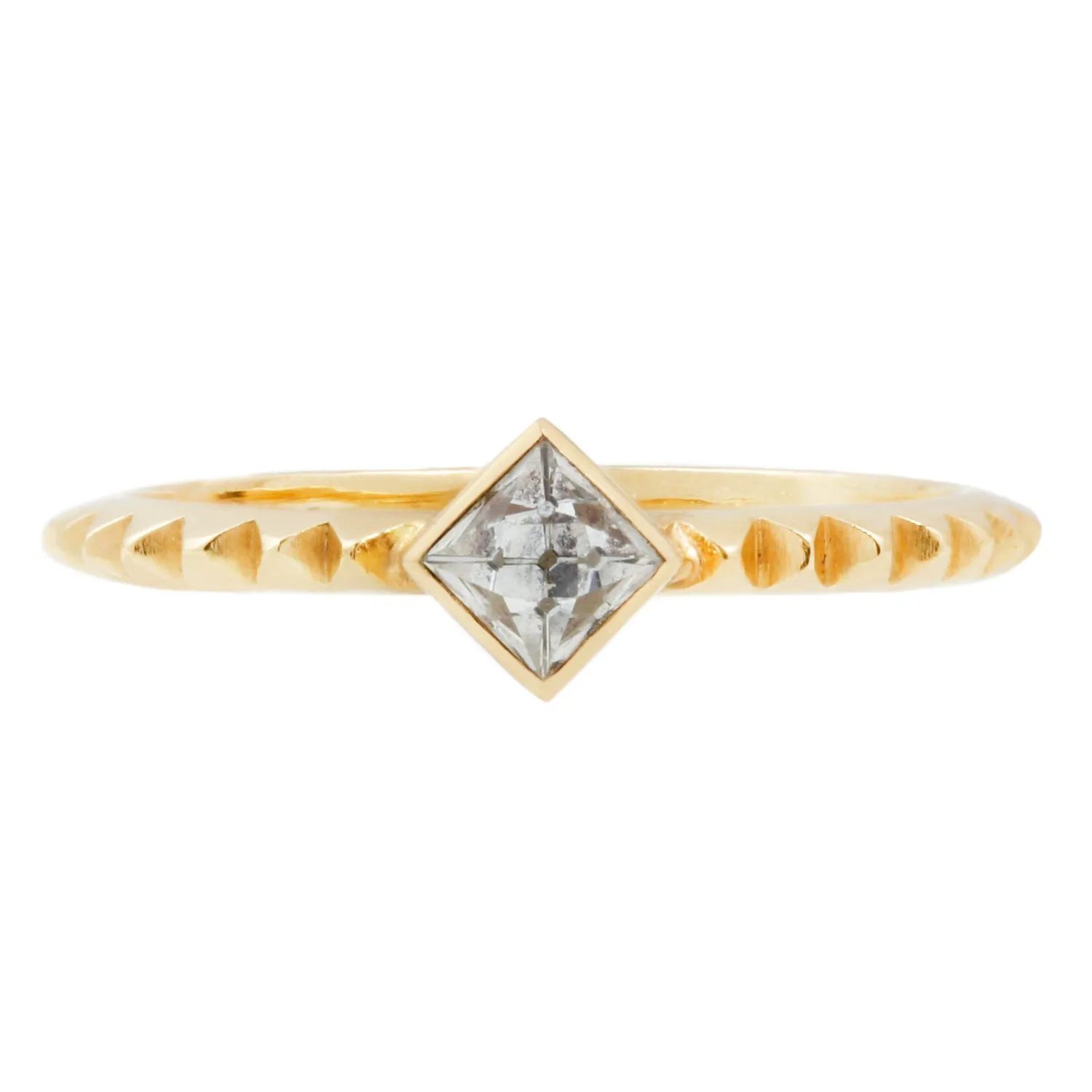 Apex Diamond Solitaire