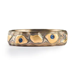 Earthy Guri Bori Pattern Ring in Firestorm Palette with Sapphires