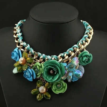 Fashion Flower-Grouped Alloy Women's Necklace