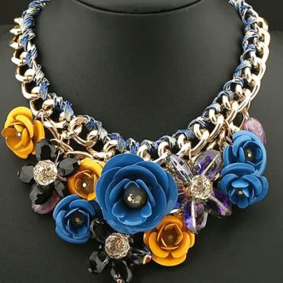 Fashion Flower-Grouped Alloy Women's Necklace