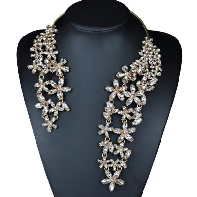 Fathion Alloy Full Rhinestone Exaggerated Necklace