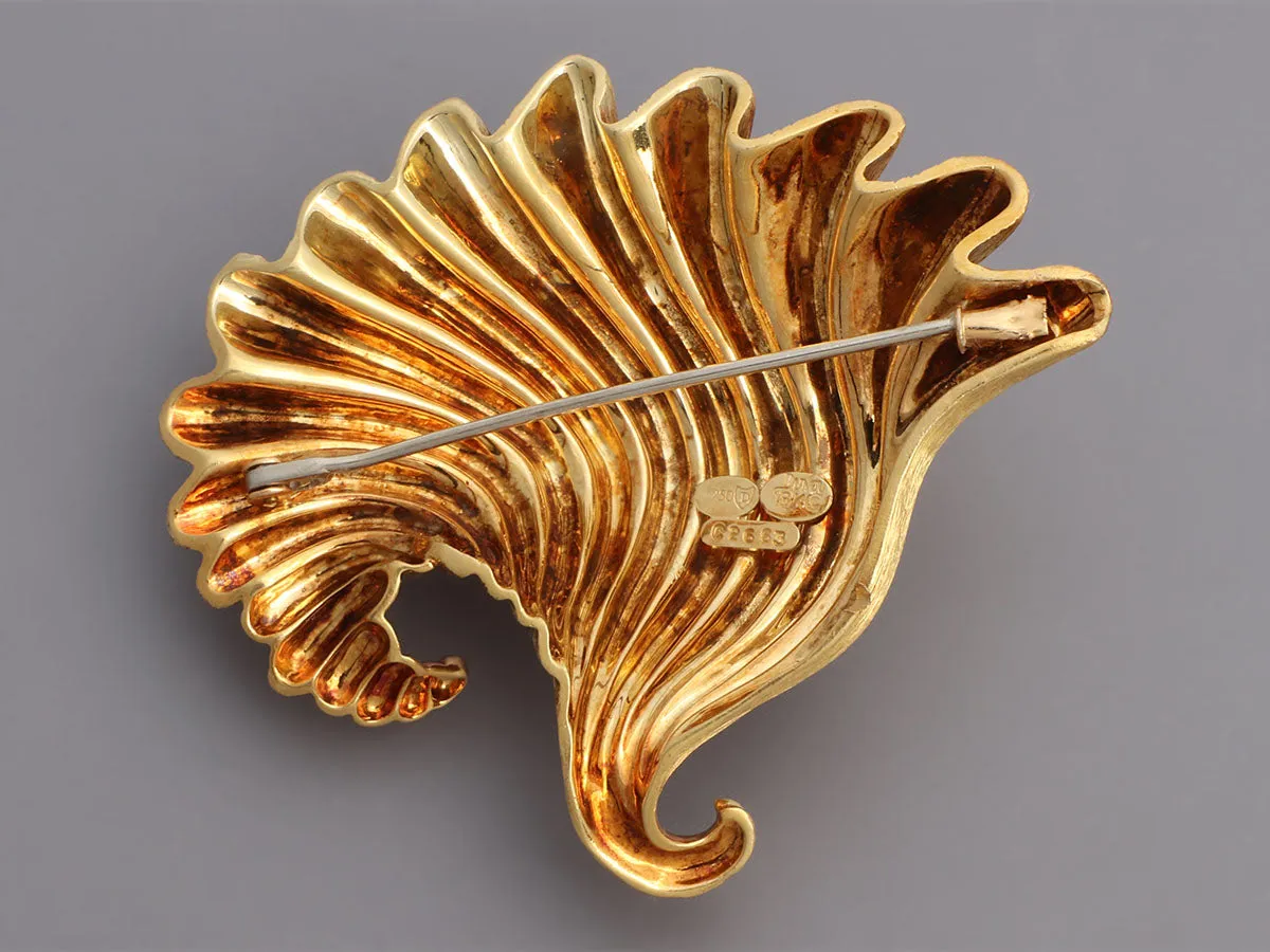 Henry Dunay Vintage 18K Yellow Gold Seashell Brooch