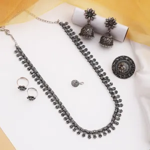 Rakshita Kolhapuri Necklace Set