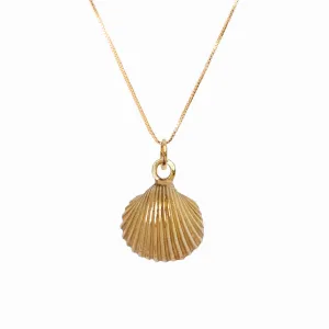 Small Shell Pendant - Gold-Plated Silver