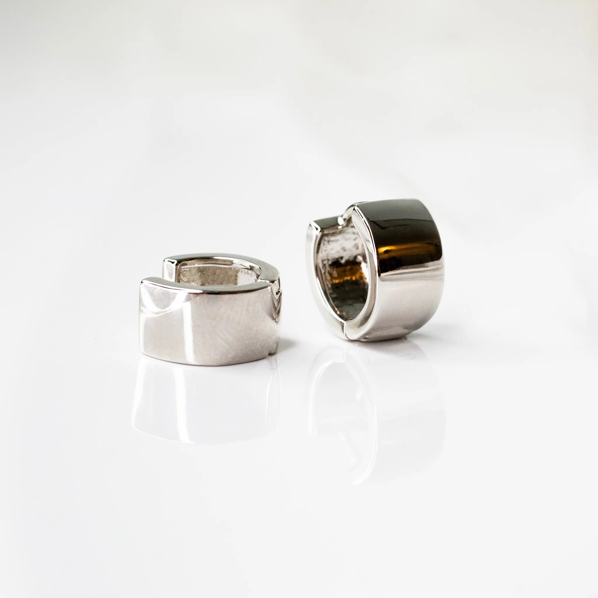 Thick Tire Locking Huggie Earrings