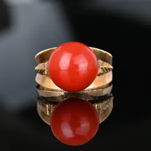 Vintage 18K Gold Cabochon Mediterranean Coral Ring